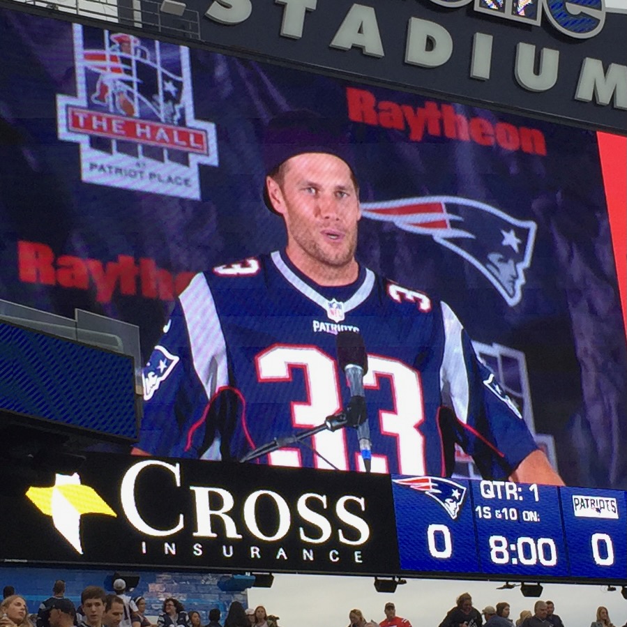 Look who showed up for Kevin Faulk’s induction!